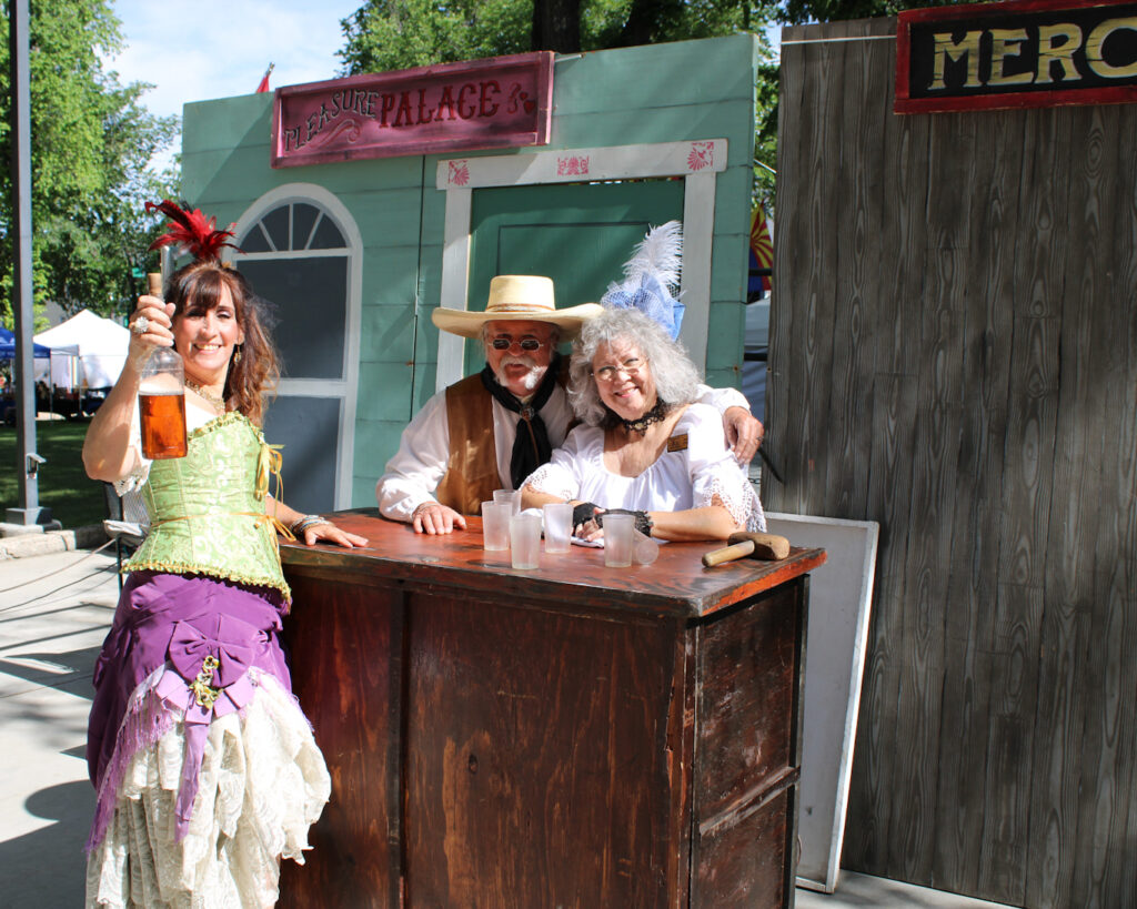 Faire on the Square